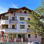 Appartement Chesa Monte