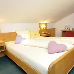 Appartement Chesa Monte