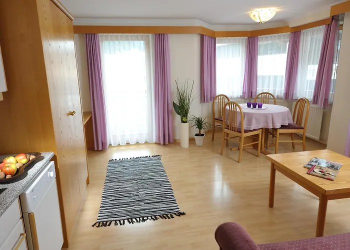 Appartement Chesa Monte